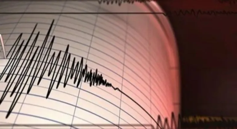İran sınırında 5,3'lük deprem