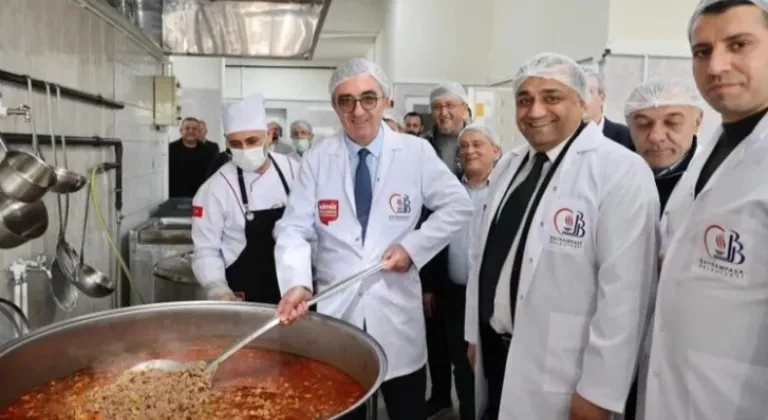 İstanbul Bayrampaşa’da Aşevi Hizmete Açıldı!