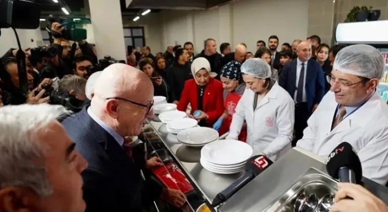 İstanbul Üsküdar’da Kent Lokantası Hizmete Girdi