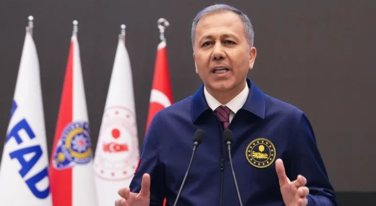 İstanbul’da 6.2 büyüklüğünde deprem: Bakan Yerlikaya’dan açıklama