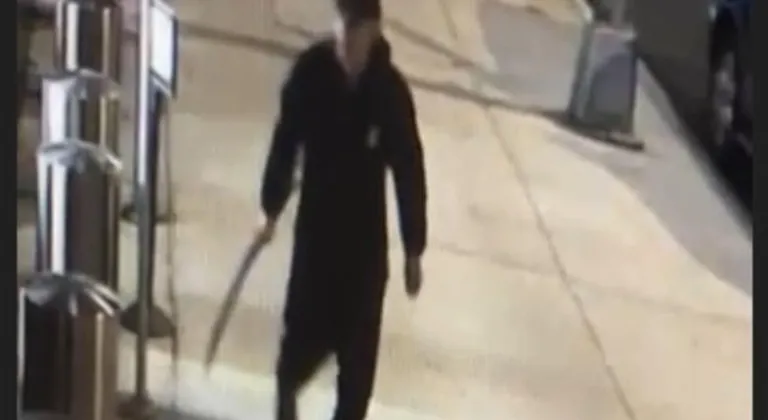 İşte konsolosluk saldırganının görüntüleri!