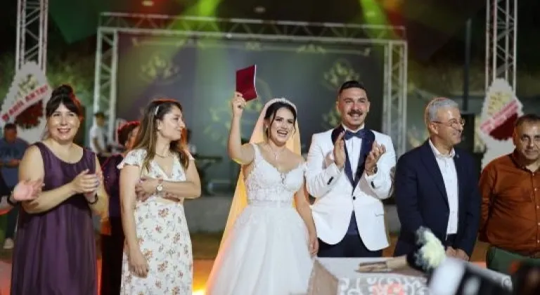İstemihan ile Merve dünya evine girdi