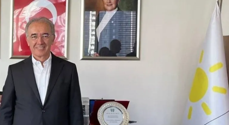 İYİ Parti kurucularından Andican istifa etti!