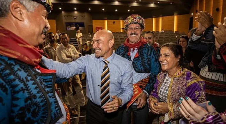 İzmirli 100 muhtar Zafer Yolu’nda ilk oyunlarını sahneleyecek