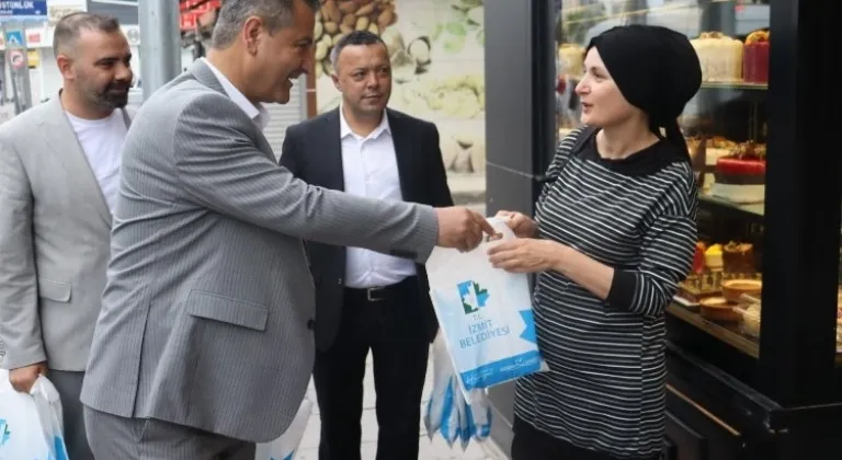İzmit Belediyesi'nden emekçilere ikrama devam