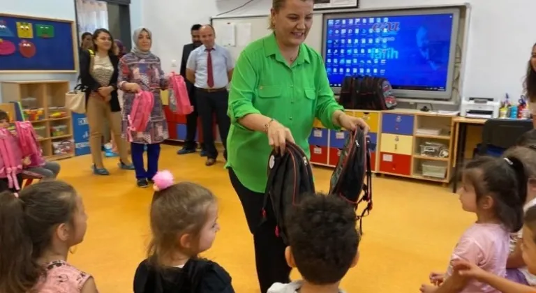 İzmit'te öğrencilere eğitim desteğine devam