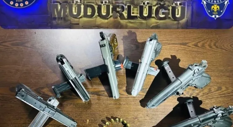 Kahta'da 6 ruhsatsız tabancaya 5 gözaltı