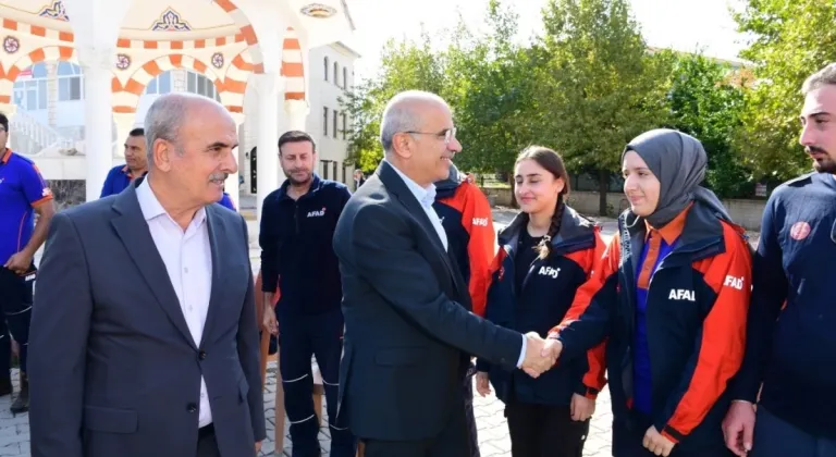 Kale İlçesi'nde Başkan Er'in Ziyareti