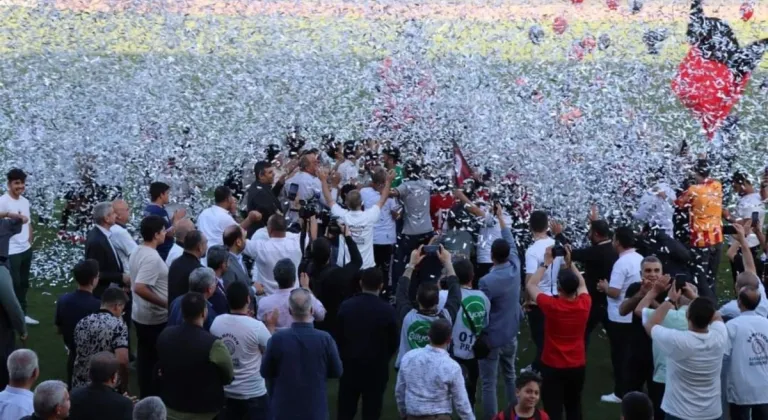 Karaköprü Belediyespor ilk kez 2. Lig’e yükseldi