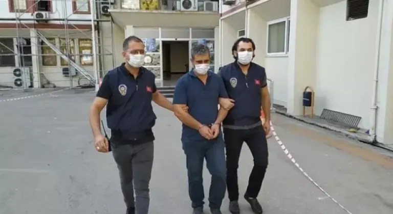 Karısı evden kaçtığı için çocuklarını dövmüş