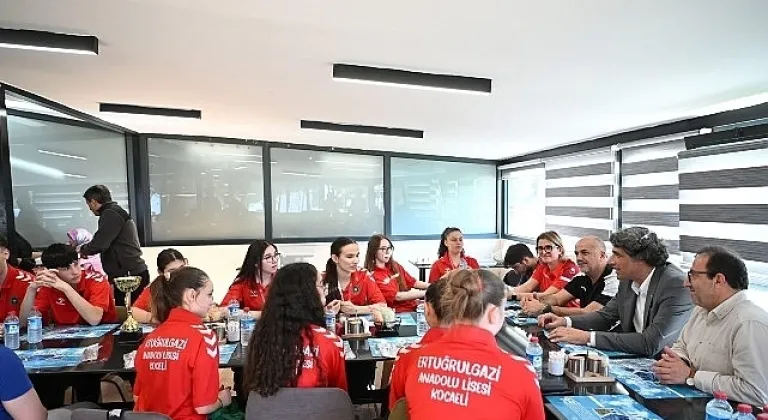 Kartepeli Öğrenciler Türkiye Şampiyonu Oldu