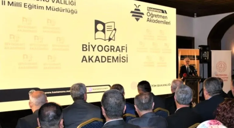 Kastamonu'da 'Biyografi Akademisi' Eğitime Başladı