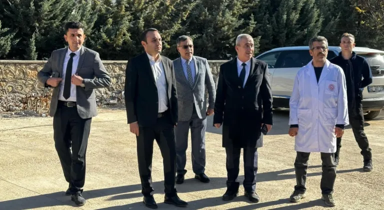 Kaymakam Partal, Hükümet konağının geçici olarak taşınması planlanan okulu inceledi