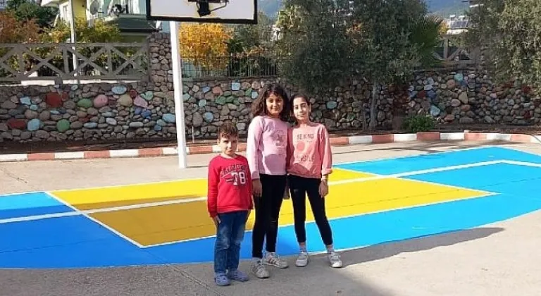 Kemer Belediyesi'nden okullara destek