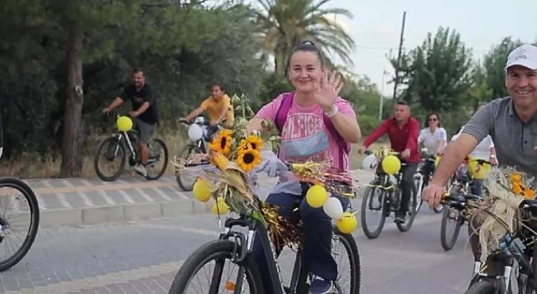 Kınık'ta Hasat Bisiklet Turu Düzenlendi