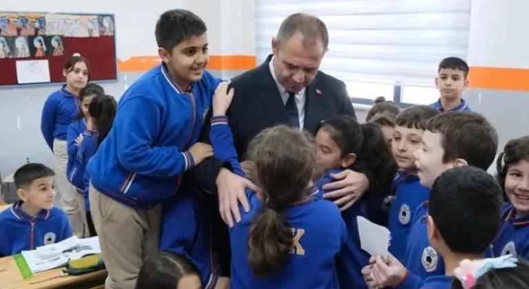 Kırklareli'nde Başkan Bulut, Minik Öğrencilere Yerel Yönetim Dersi Verdi