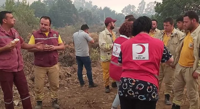 Kızılay Muğla Orman Yangını Ekiplerine Destek Oluyor