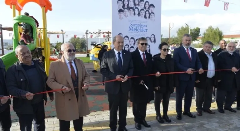 KKTC Cumhurbaşkanı Ersin Tatar: 'Şampiyon Melekler, Kıbrıs Türkü’nün Birlik Sembolüdür'  - Videolu Haber