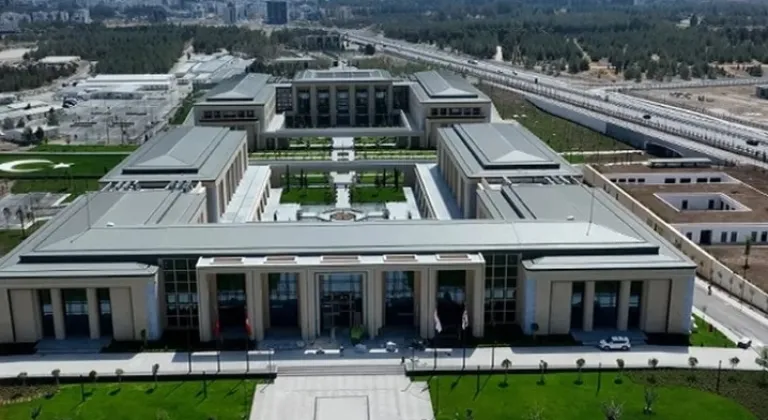 KKTC'nin Kalbinde Türkiye İmzası! Yeni Cumhurbaşkanlığı ve Meclis Binaları 3 Mayıs'ta Açılıyor