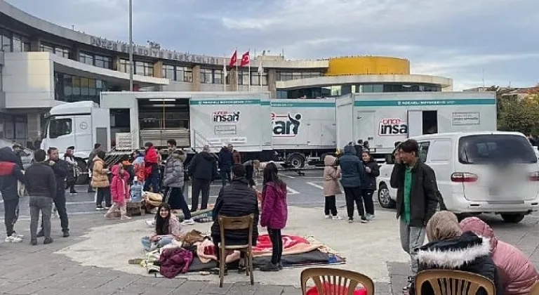 Kocaeli Büyükşehir'in mobil afet tırları Düzce'de