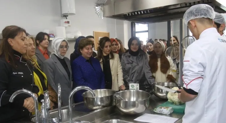 Kocaeli'de 'Yol Arkadaşım' Projesine Destek Geliyor