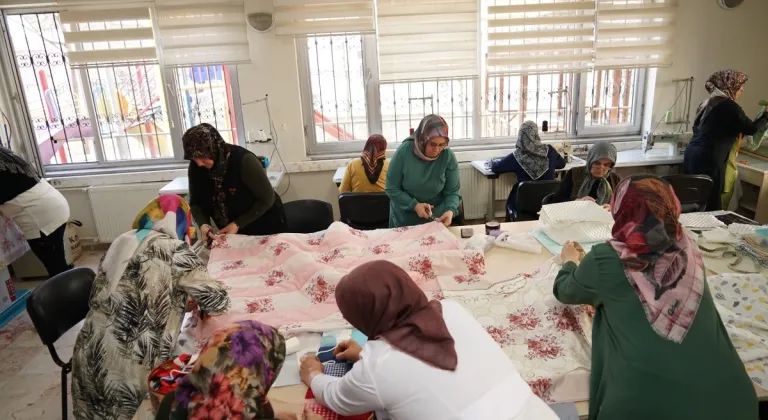 KOMEK ve ASEM Depremzedelerin İçini Isıtıyor
