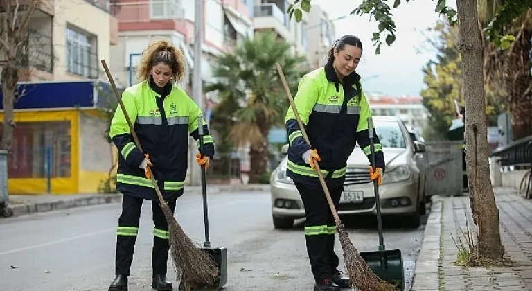 Konak'ın sokakları kadınlara emanet