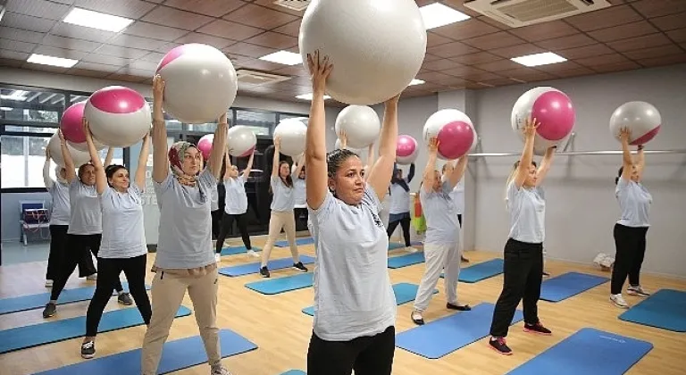 Konak'ta her yaşa ayrı bir spor etkinliği var