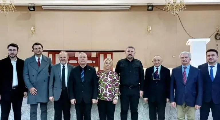 Konya’da “Türk Dünyasının Üç Burcu” Paneline Yoğun İlgi