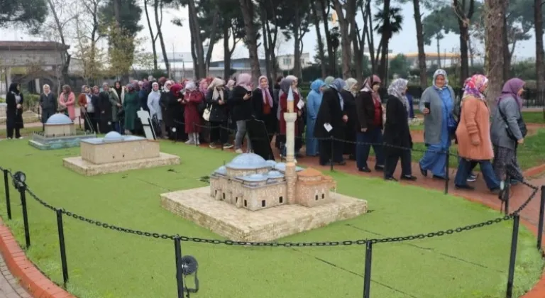 Köprübaşılı kadınlar Manisa'yı gezdi