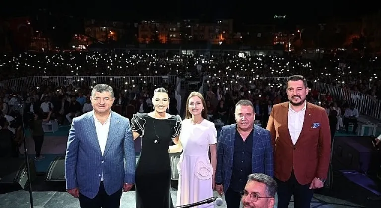 Korkuteli'nde festival ve zafer coşkusu birarada yaşandı