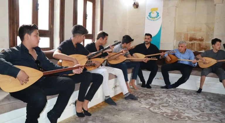 Kültür ve Sanat Evi ile Kursiyerler yeteneklerini keşfediyor