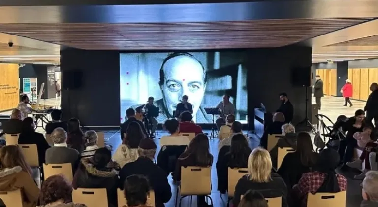 Kültür ve Sanat Rüzgarı İstanbul Beylikdüzü'nde Esti