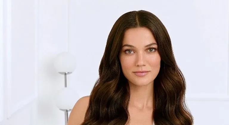 L’Oréal Paris’in yeni güzellik elçisi Pınar Deniz oldu