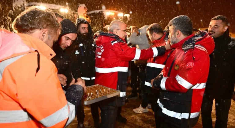 Malatya Büyükşehir Belediyesi'nden karla mücadelede yoğun çalışma