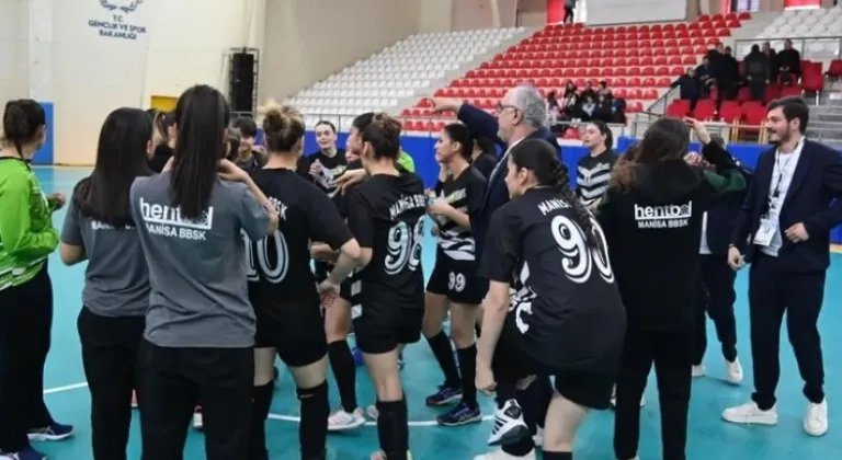 Manisa BBSK Hentbol Takımı, 1. Lig’e Yükselerek Tarih Yazdı