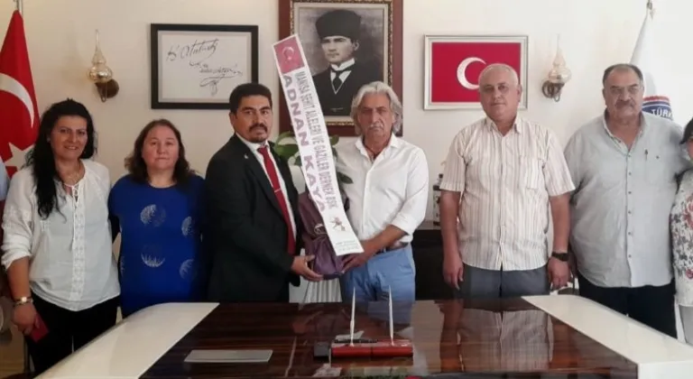 Manisa Şehzadeeler Kaymakamı Genel'e şehit ailelerinden ziyaret