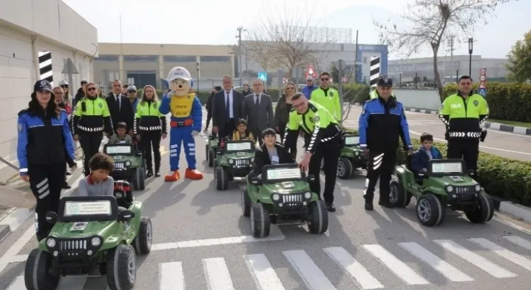 Manisa'da Depremzede çocuklara  trafik eğitimi