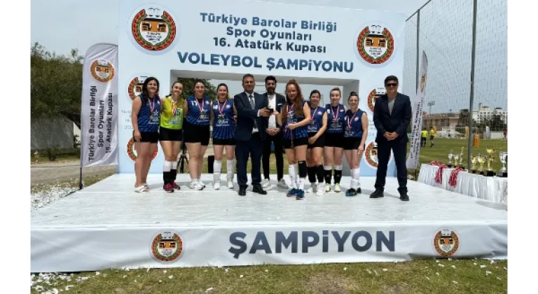 Mersin Barosu 1924 Kadın Voleybol Takımı Şampiyon Oldu