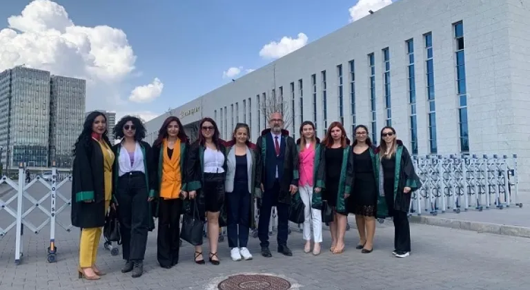 Mersin Barosu İstanbul Sözleşmesi Duruşmasına Katıldı