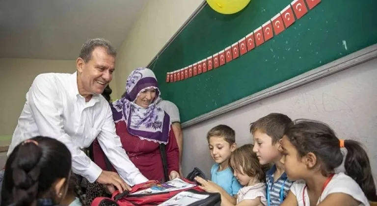 Mersin Büyükşehir Belediyesi 18 bin okul çantası dağıtacak