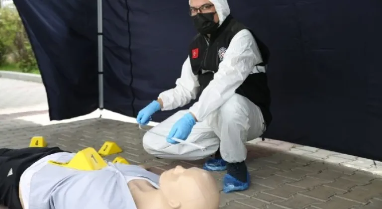 Mersin Emniyeti suçlu ile mücadele için teknolojinin imkanlarını kullanıyor

