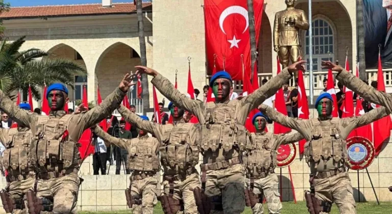 Mersin’de 30 Ağustos Zafer Bayramı coşkuyla kutlandı