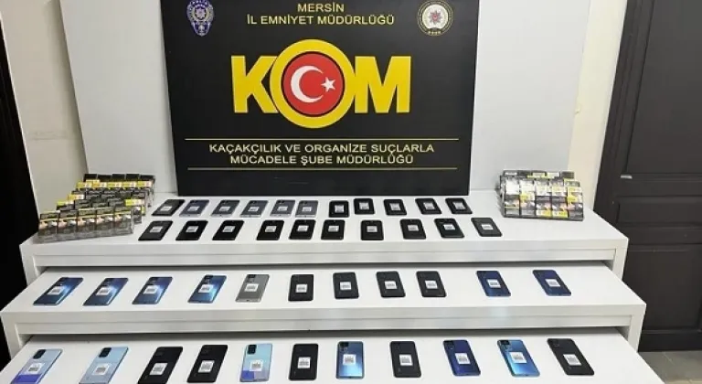 Mersin'de gümrük kaçağı cep telefonu ve sigara ele geçirildi