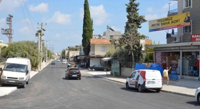 Mersin’de kent içinde kaliteli yol çalışmaları sürüyor