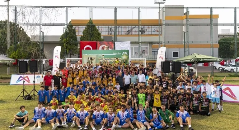 Mersin’de U-11 Ve U-12 Futbol Şenliği Sona Erdi