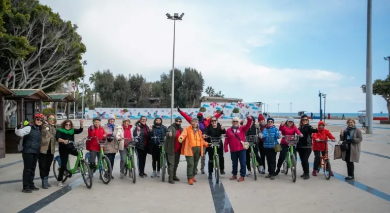 Mersinli Kadınlar Büyükşehir ile Pedal Çeviriyor
