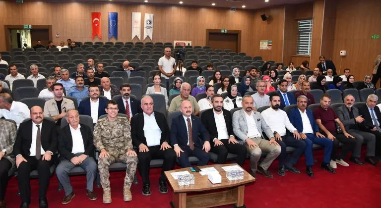 'Mesleki Eğitimle Gençlerin İstihdamı' projesinin kapanış toplantısı yapıldı