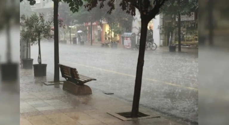 Meteoroloji bu illeri saat vererek uyardı: Çok kuvvetli olacak