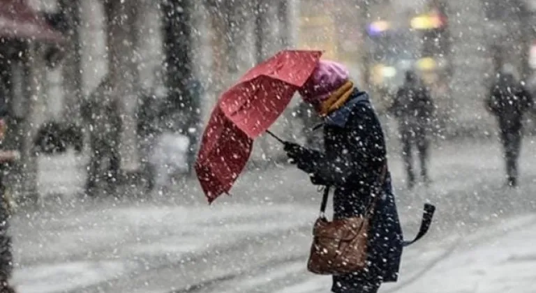 Meteoroloji'den 5 bölgeye sağanak ve kar uyarısı